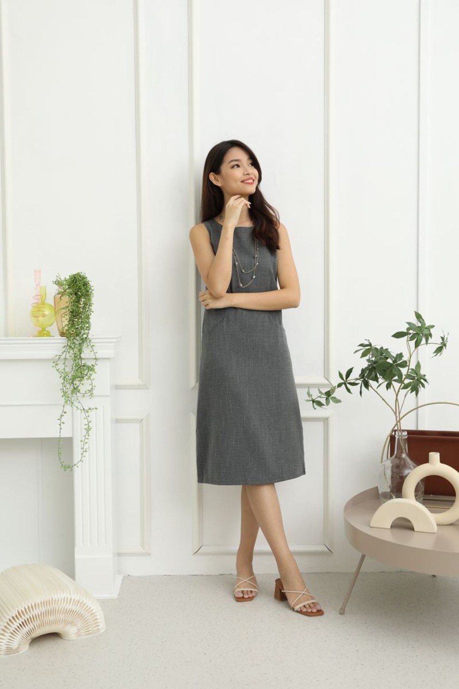 Dresses VERITAJOY | Bluma Front Pockets Shift Dress In Grey