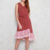 Dresses VERITAJOY | Hadley Tiered Colorblock Hem Dress In Tea Rose