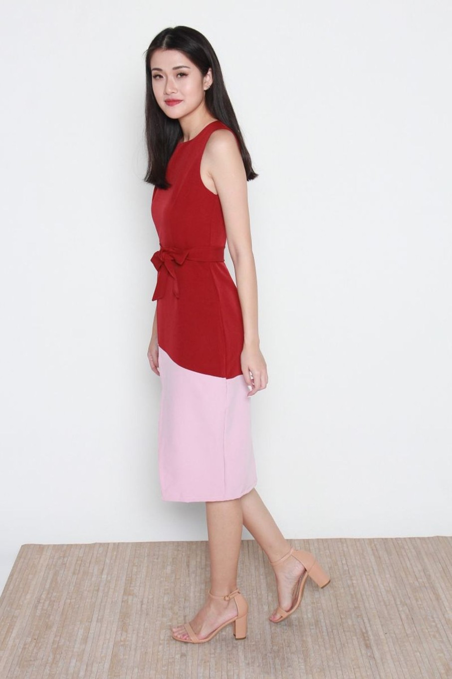 Dresses VERITAJOY | Austyn Colorblock Midi Dress In Red