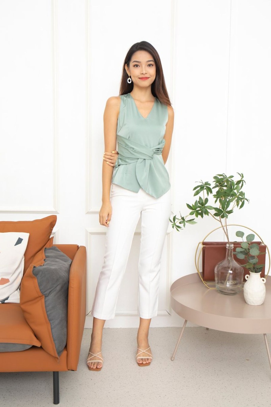 Tops VERITAJOY | Sonoma Knot Top In Sage